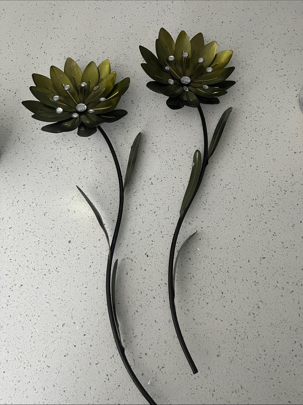 26 inch Olive Green Metal Flower Wall Decor Pair - Unbranded